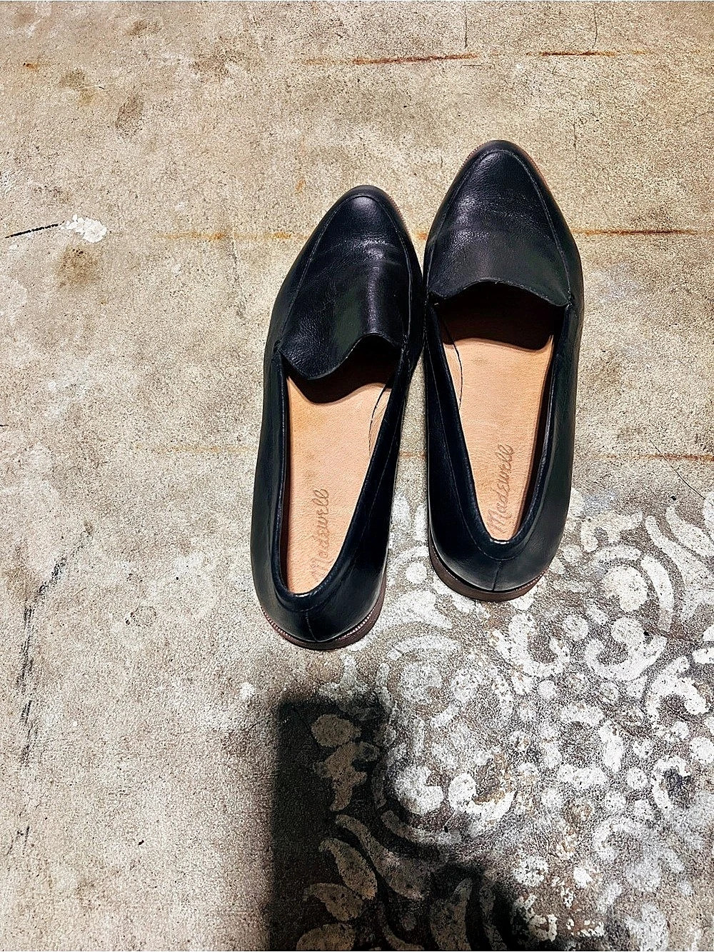 Madden Girl Black Pointed-Toe Flats loafers